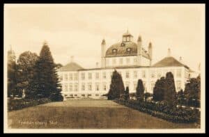 Danmark Postkort 3480 Fredensborg